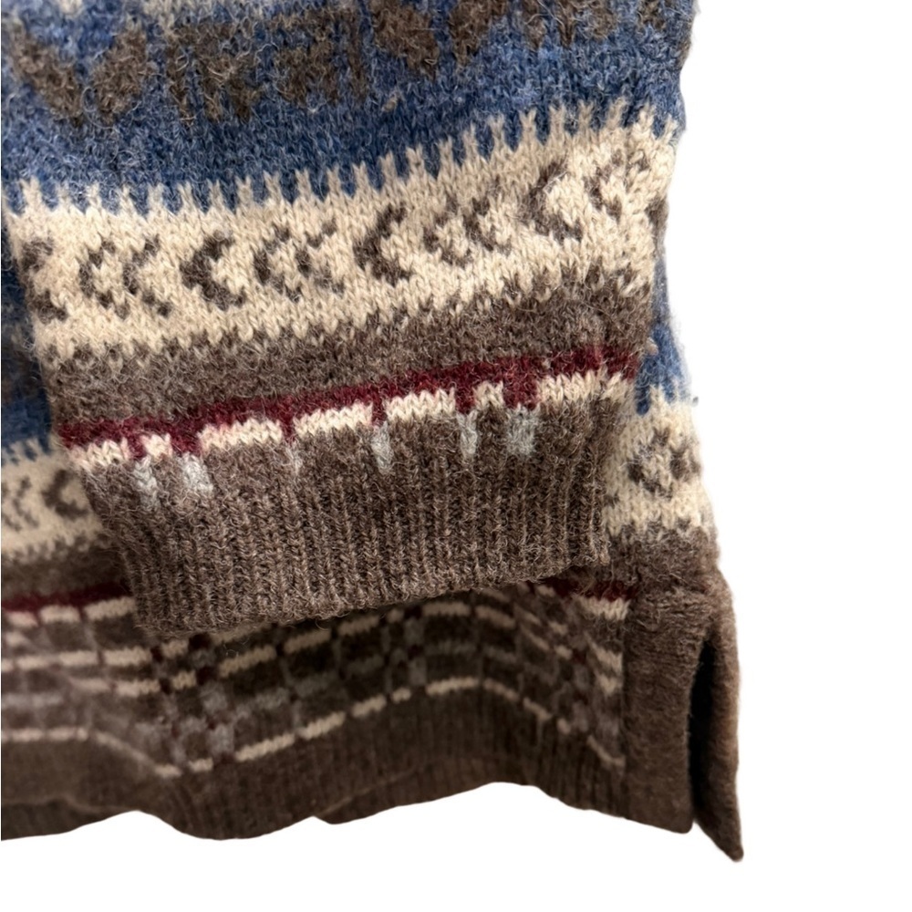 Vintage 90s WNB CASUALS Fair Isle Wool Sweater
Size XL - Picture 6 of 7